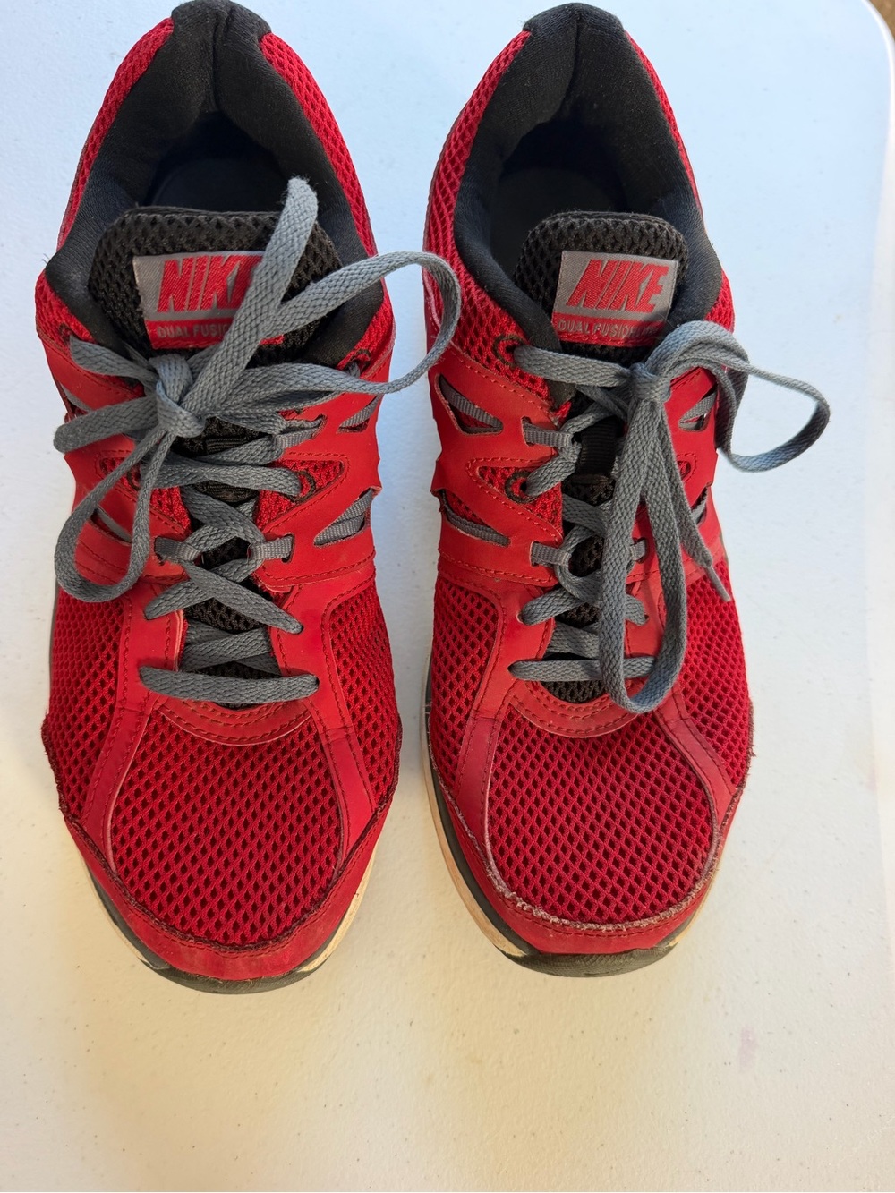 Nike Red Mesh Men's Athletic Sneakers with Gray Laces